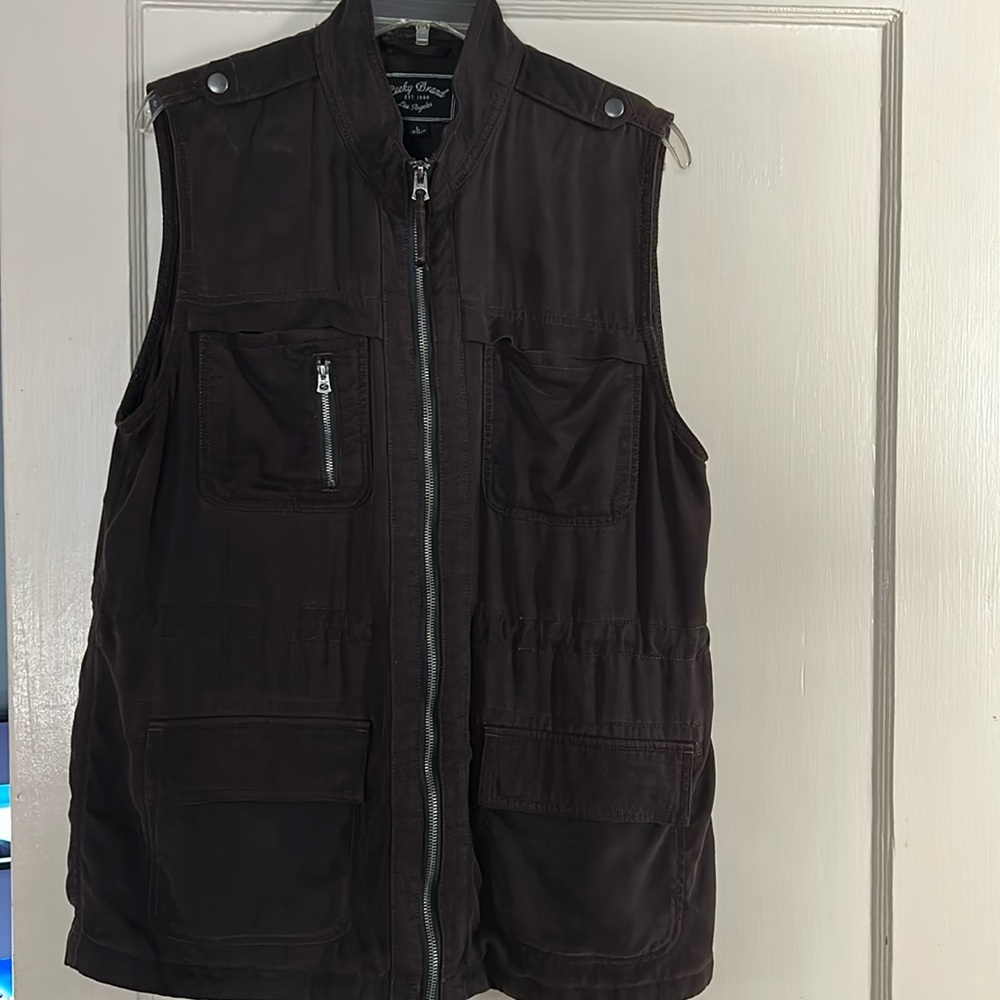 Lucky Brand cargo vest, beautiful soft fabric, hardly worn